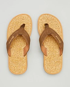 Tatami Thongs In "Brown" By Kustom