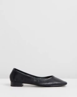 Adrianna Flats Black Smooth By Spurr