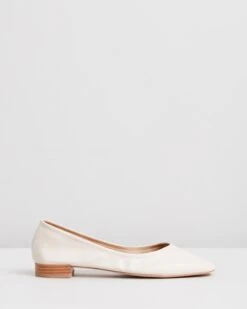 Adrianna Flats Stone Smooth By Spurr