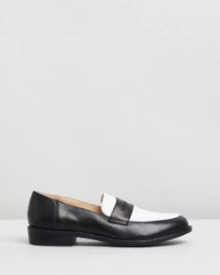 Babba Leather Loafers Black & White Leather By Atmos&Here