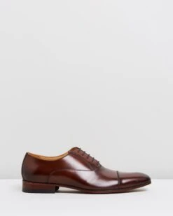 Brig Teak Smooth By Florsheim