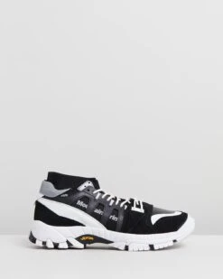 Contrasted Vibram Sole Knitted Sneakers Black By White Mountaineering