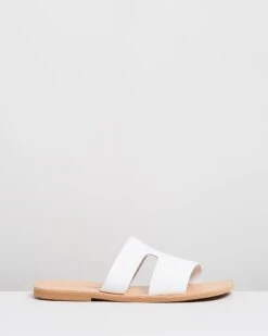 Delphi Sandals White By Ammos