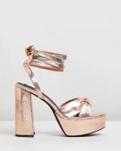 Devon Platform Heels Gold Metallic By Dazie