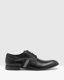 Eager Black By Steve Madden