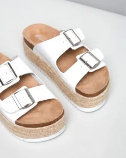 Fen Slides White Smooth By Dazie