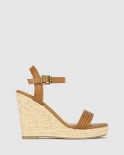 Jaraelle Wedge Sandals Tan By Betts