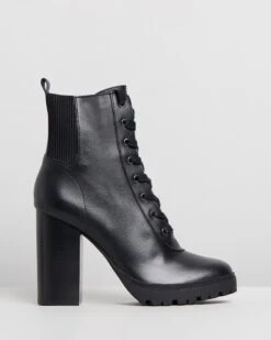 Latch Black Leather By Steve Madden