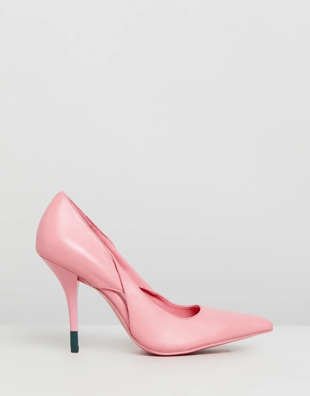 Monisha Strawberry Ice By Calvin Klein 3 Monisha Strawberry Ice By Calvin Klein