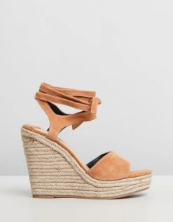 Ophelia Light Tan Suede By Siren