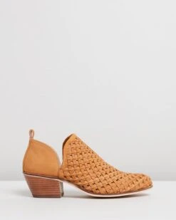 Penn Tan Nubuck By Nude