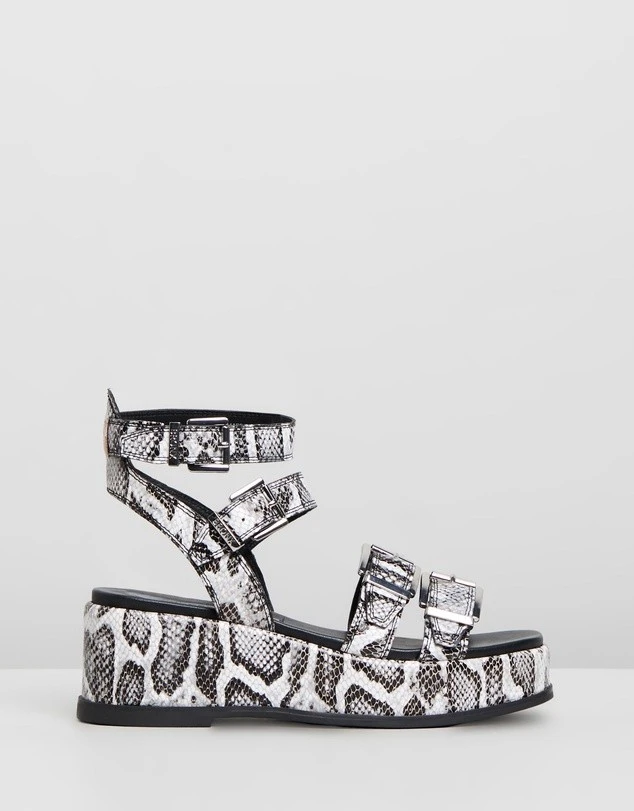 Weggy Sandals Black & White By Bronx 3 Weggy Sandals Black & White By Bronx